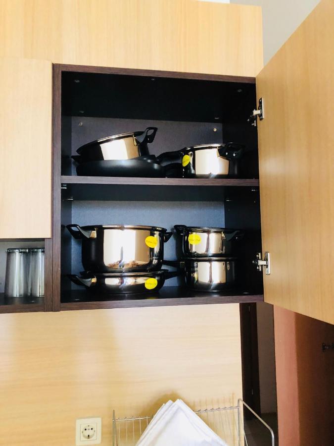 拉兹洛格Apartman Maxim Lux公寓式酒店 外观 照片